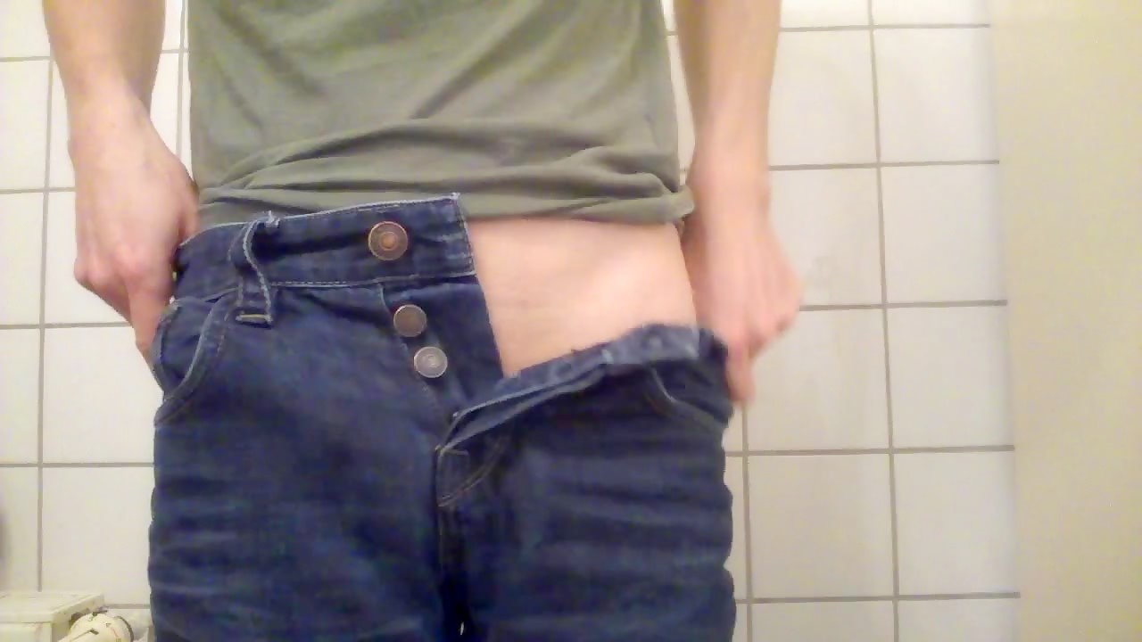 Massif cock cumming