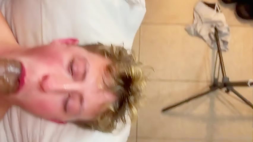 Thumb 12
