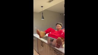 Thumb 6