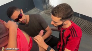 Thumb 1