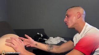 Thumb 7