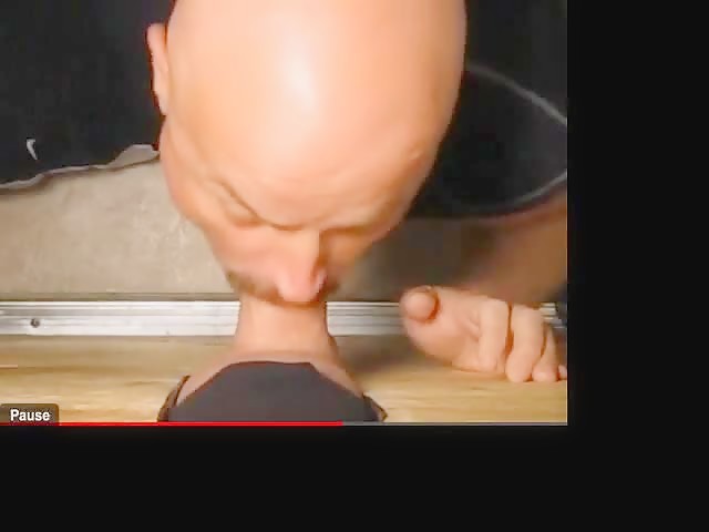 Thumb 12