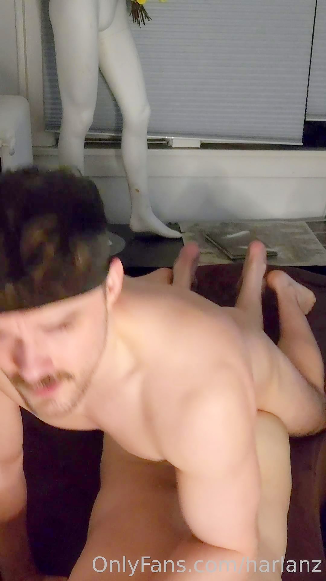 Thumb 16