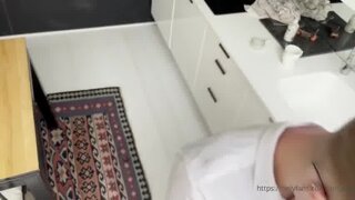 Thumb 10