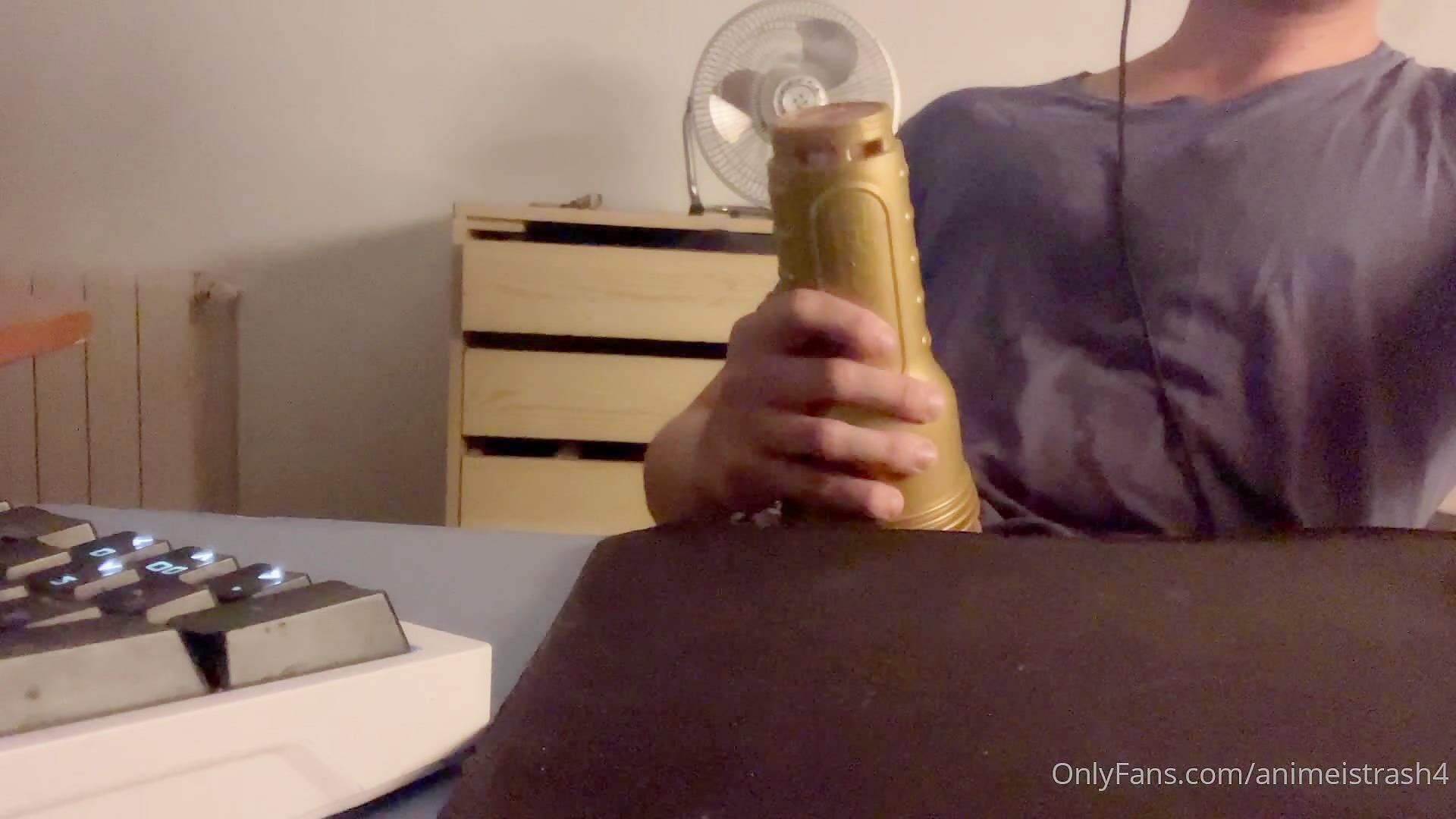 Thumb 9