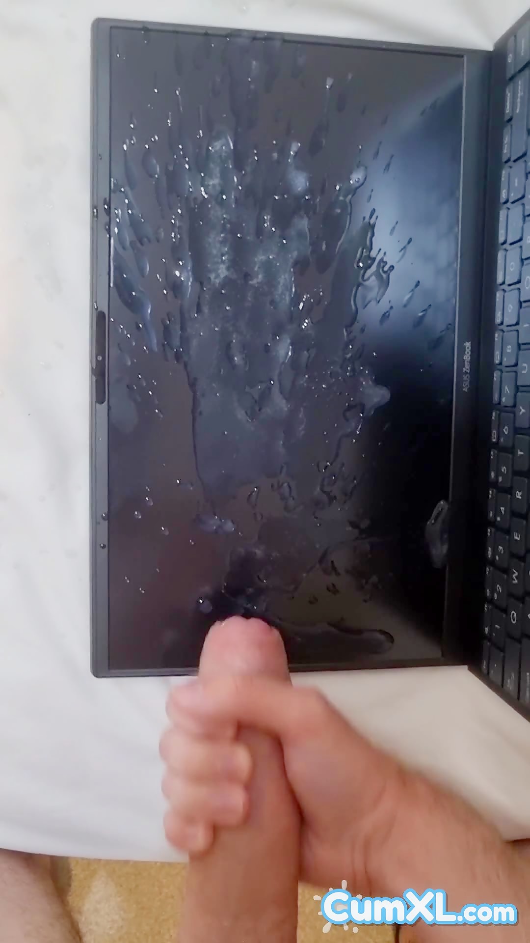 Thumb 11