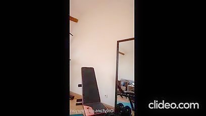 Thumb 11