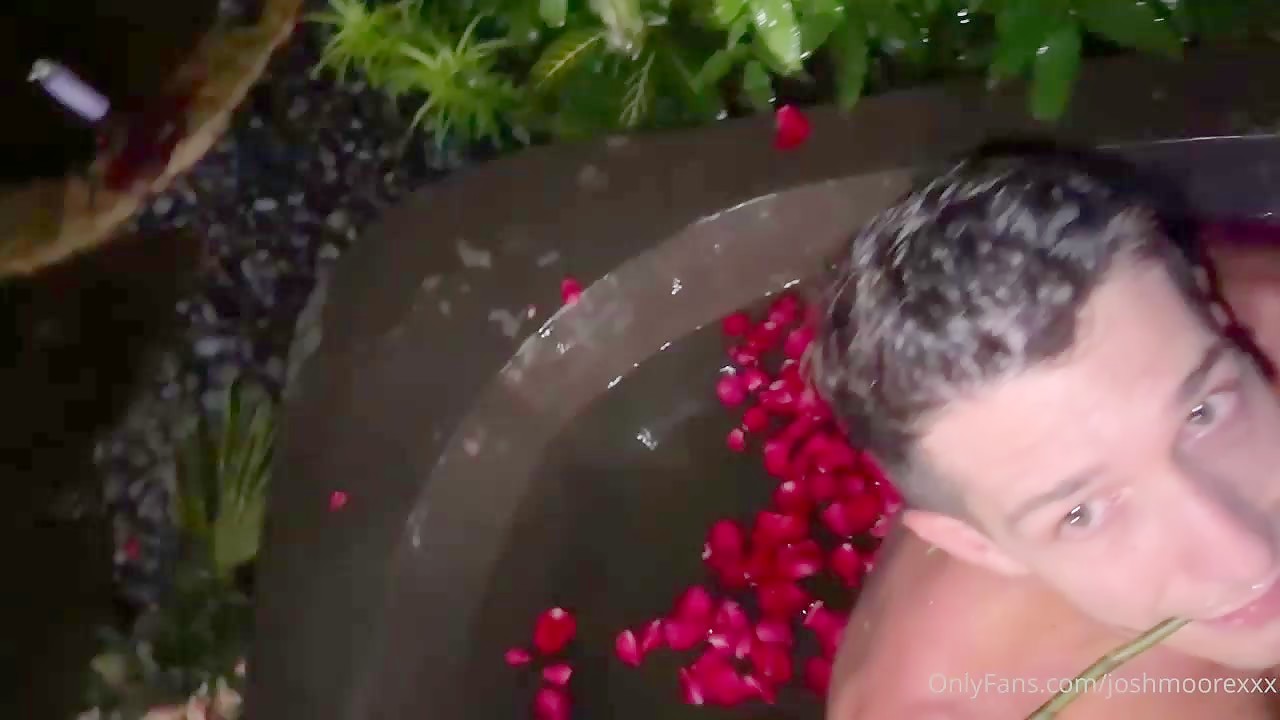 Thumb 16