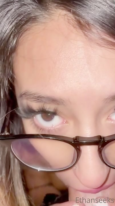 Thumb 8