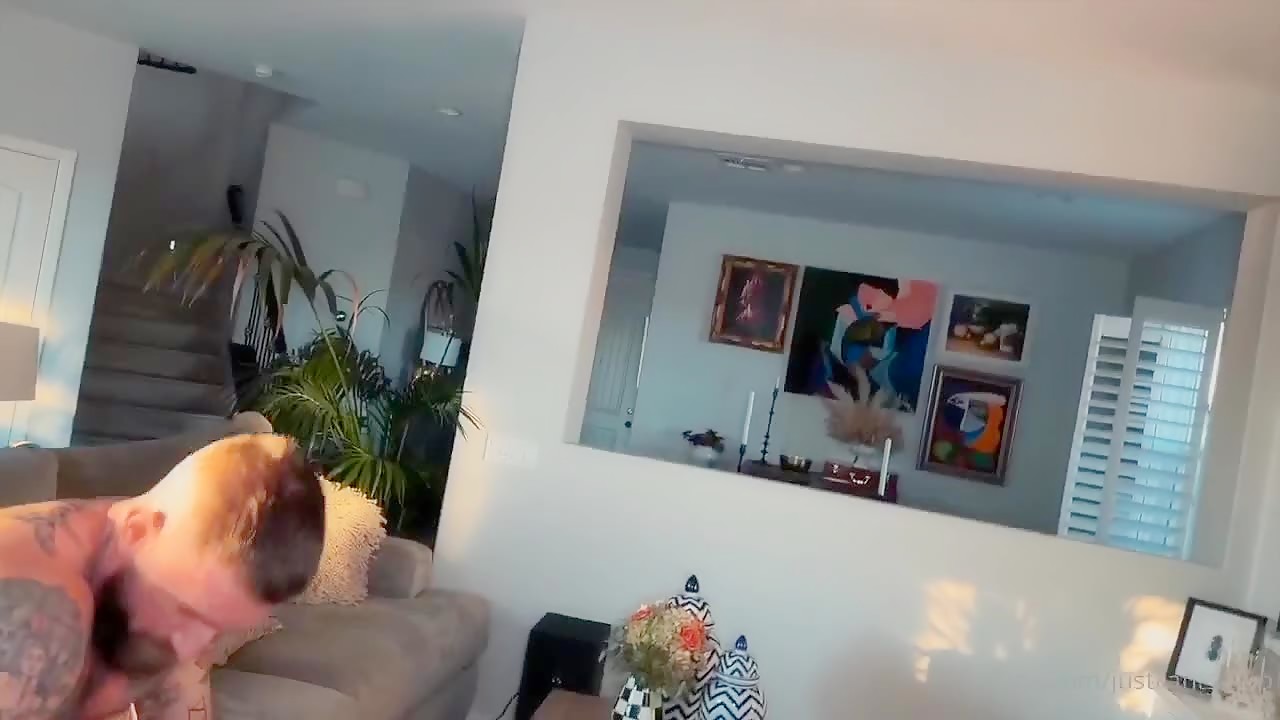 Thumb 16