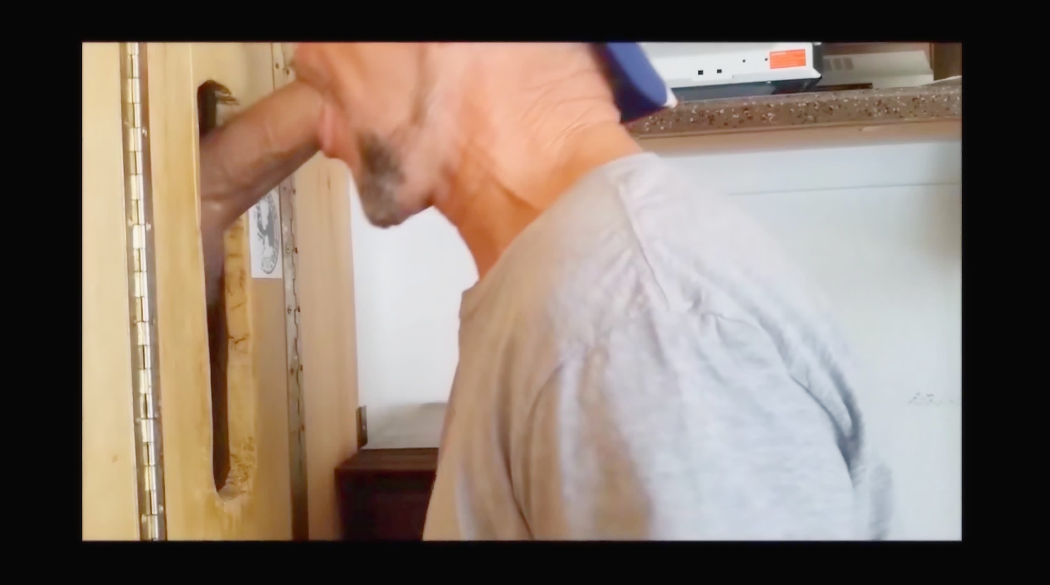 Thumb 16