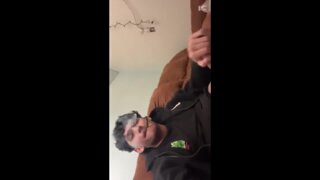 Thumb 2
