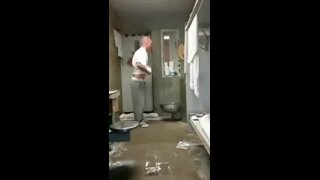 Prison hung solo