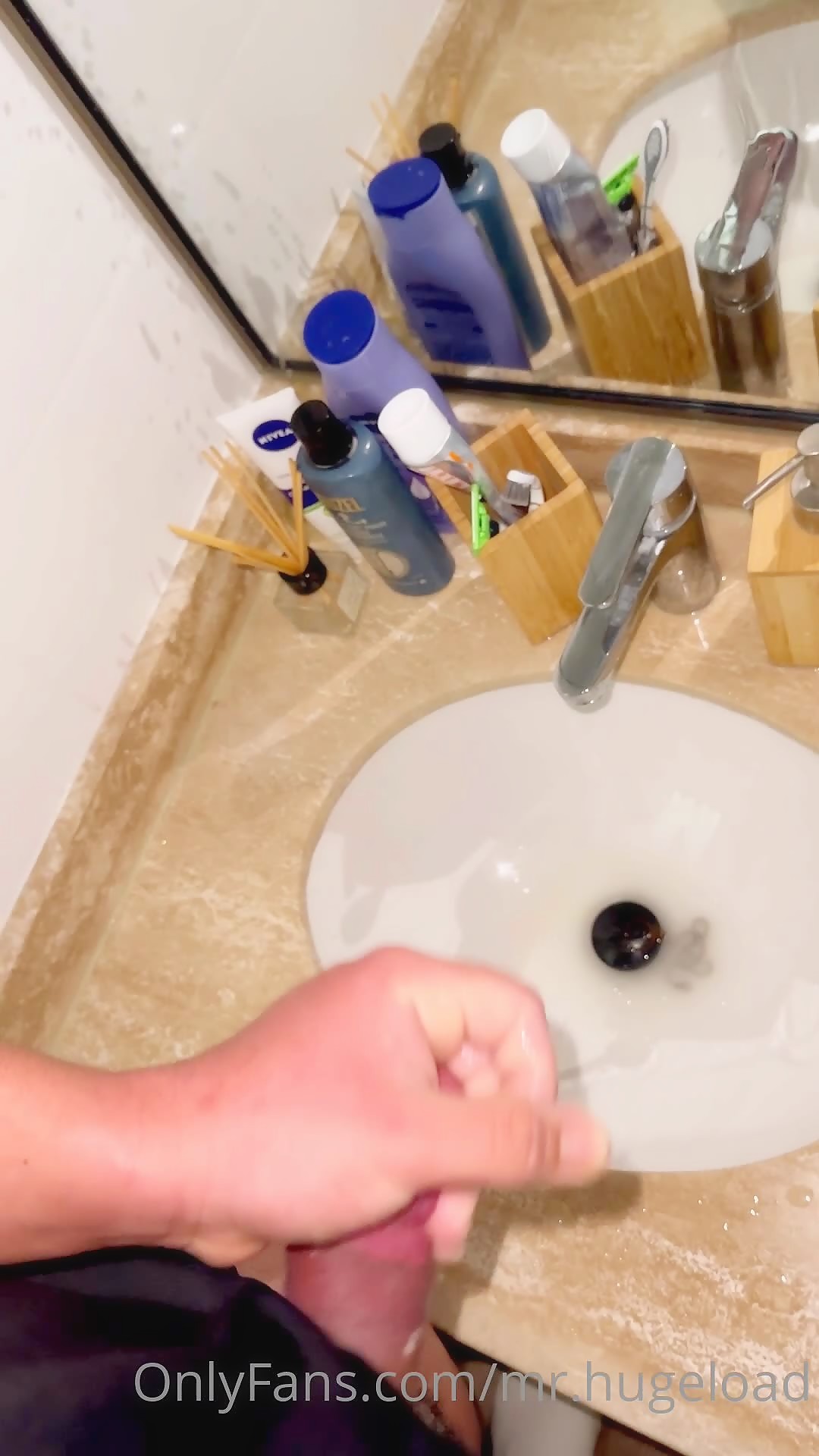 Thumb 6