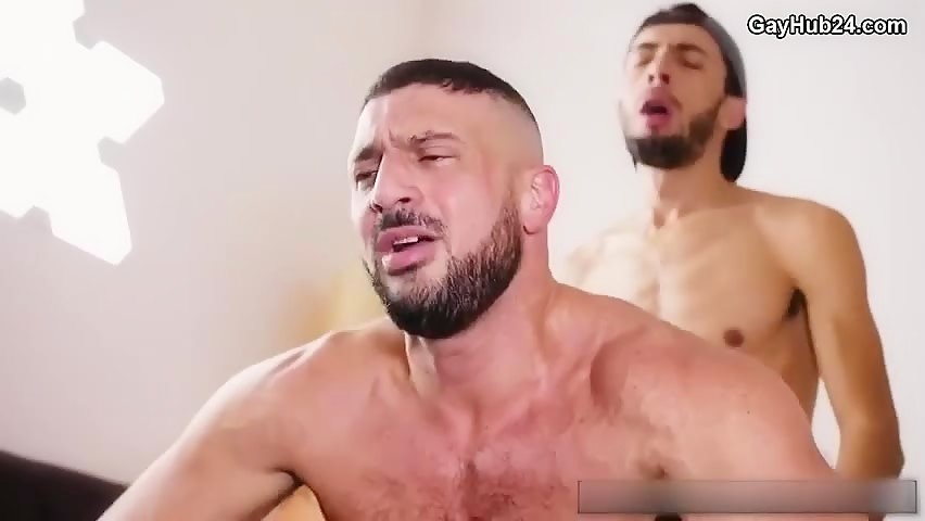 Thumb 9