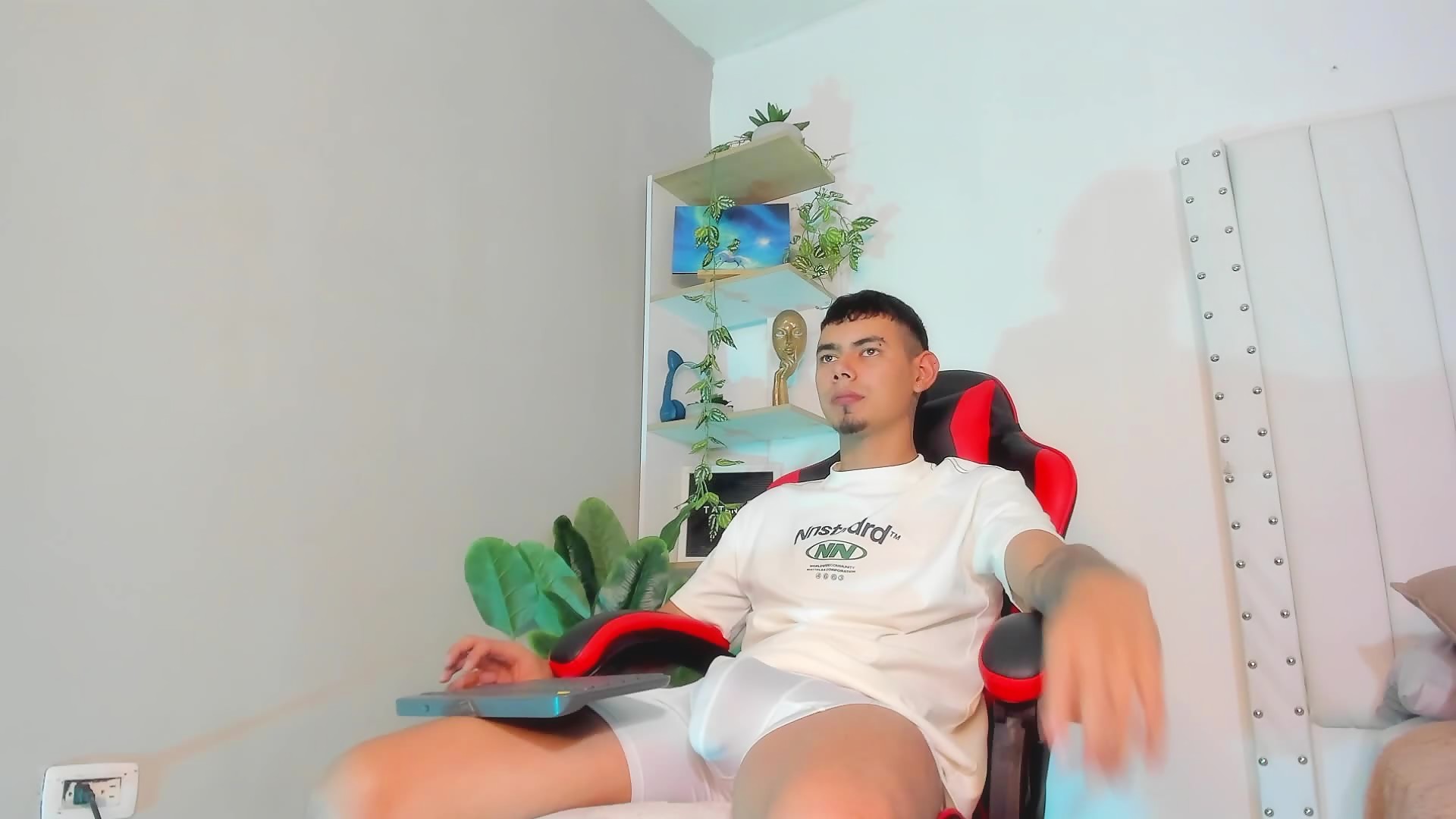 Thumb 13