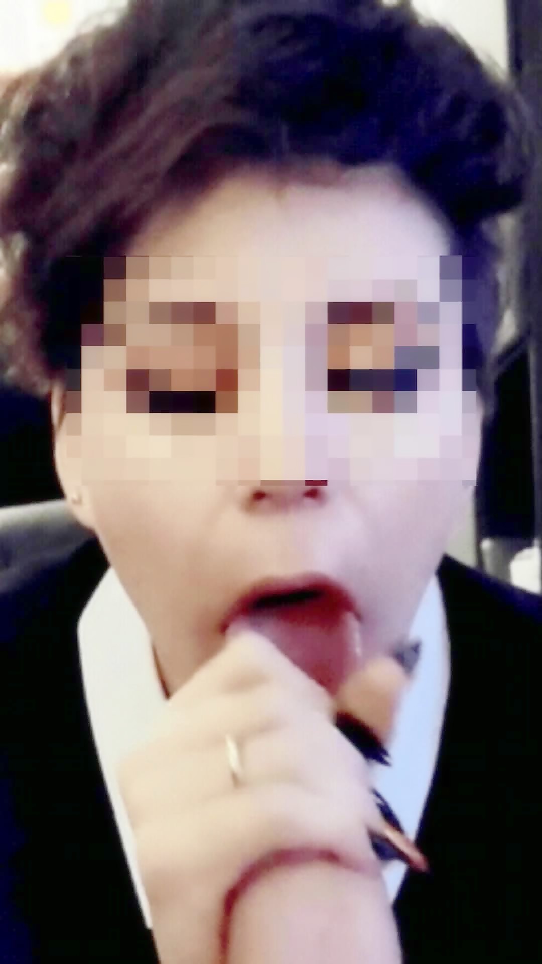 Thumb 11