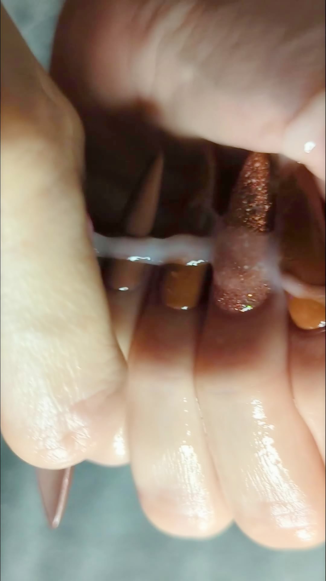 Thumb 16