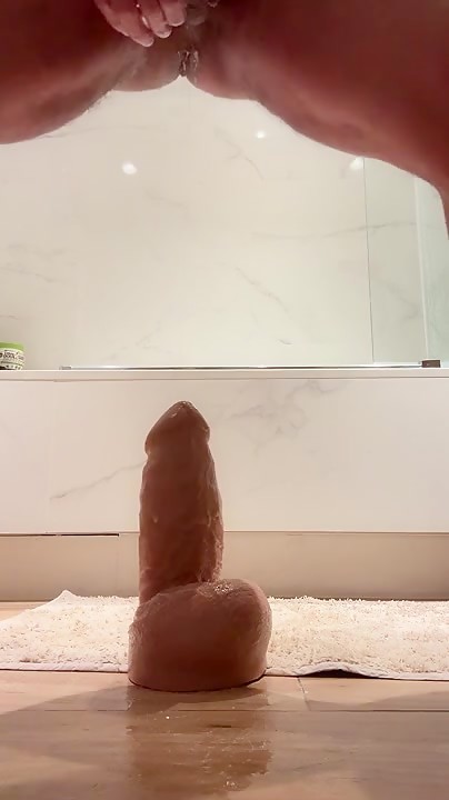 Thumb 16