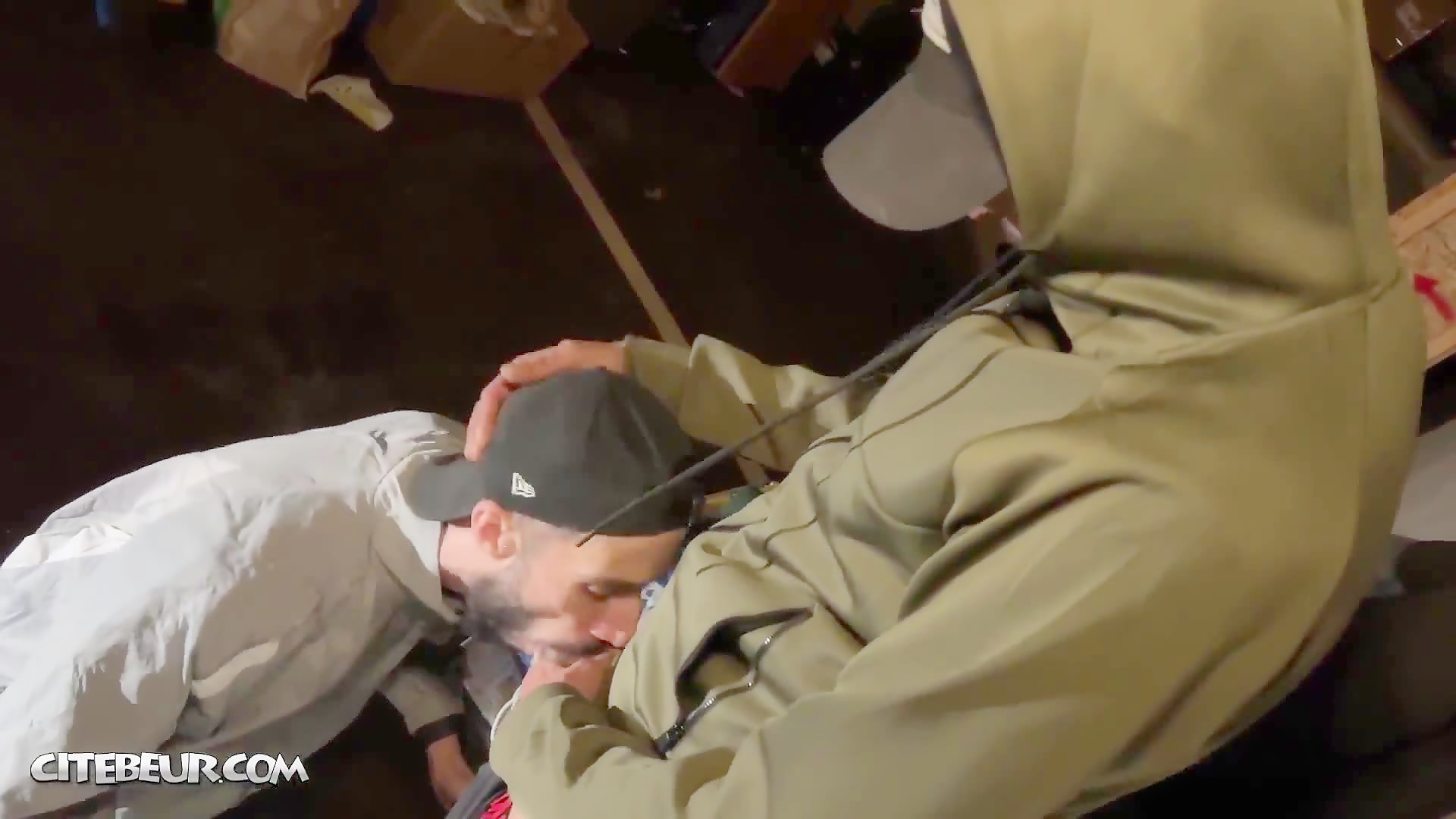 Thumb 14
