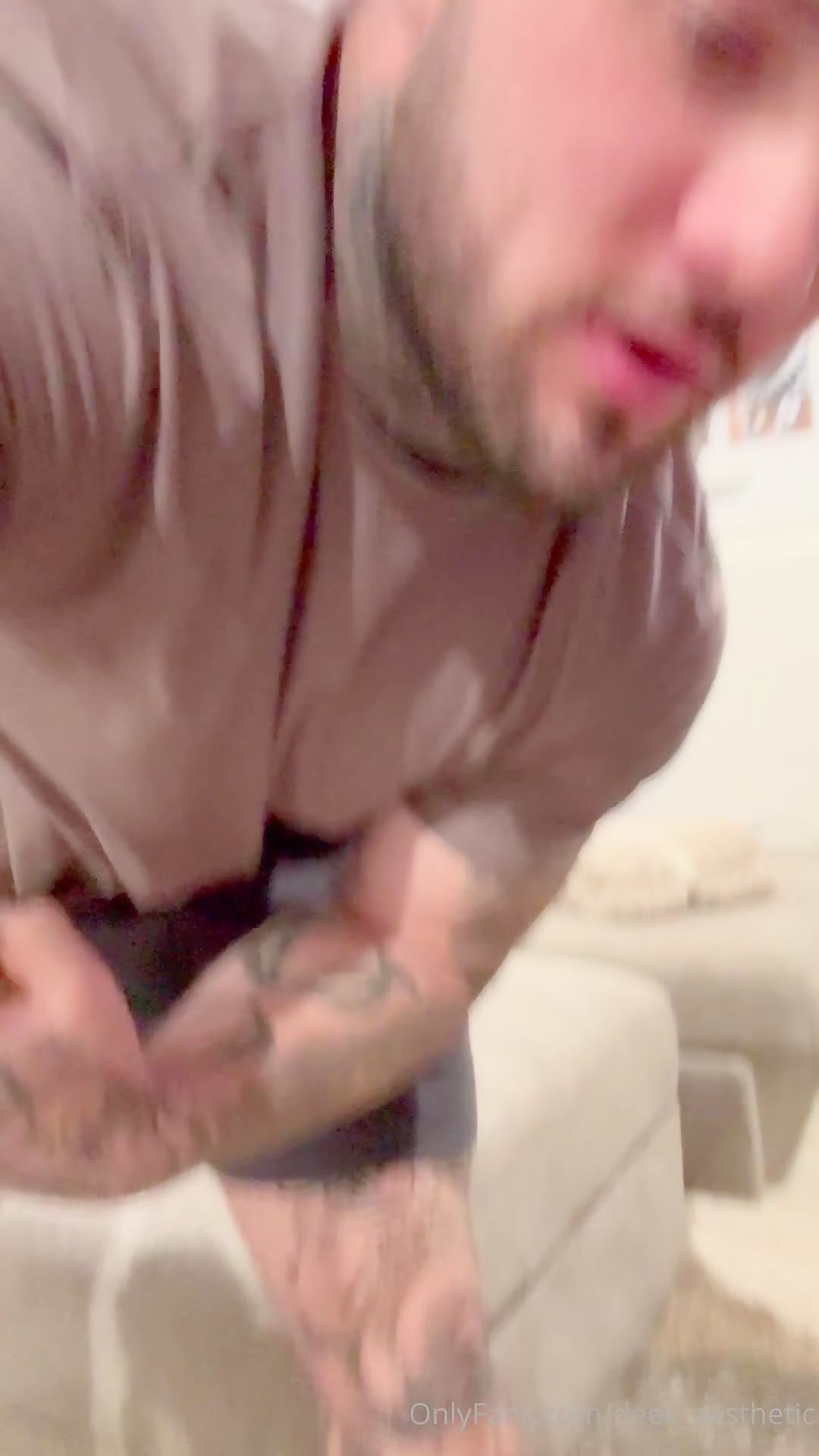 Deek and his penis pump