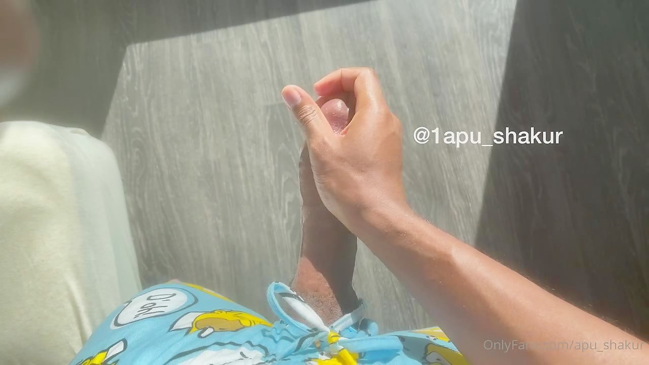 Thumb 12
