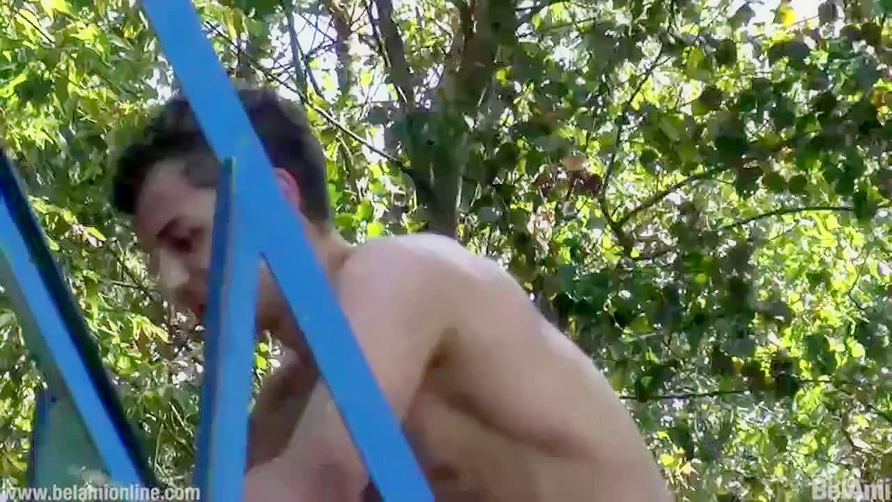 Thumb 2