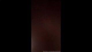 Thumb 8