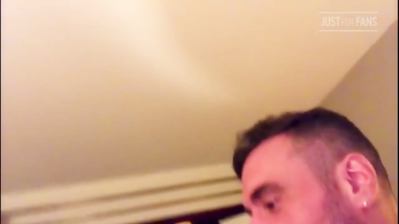 Thumb 12