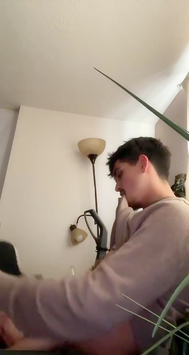 Thumb 12