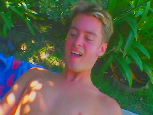 Thumb 12