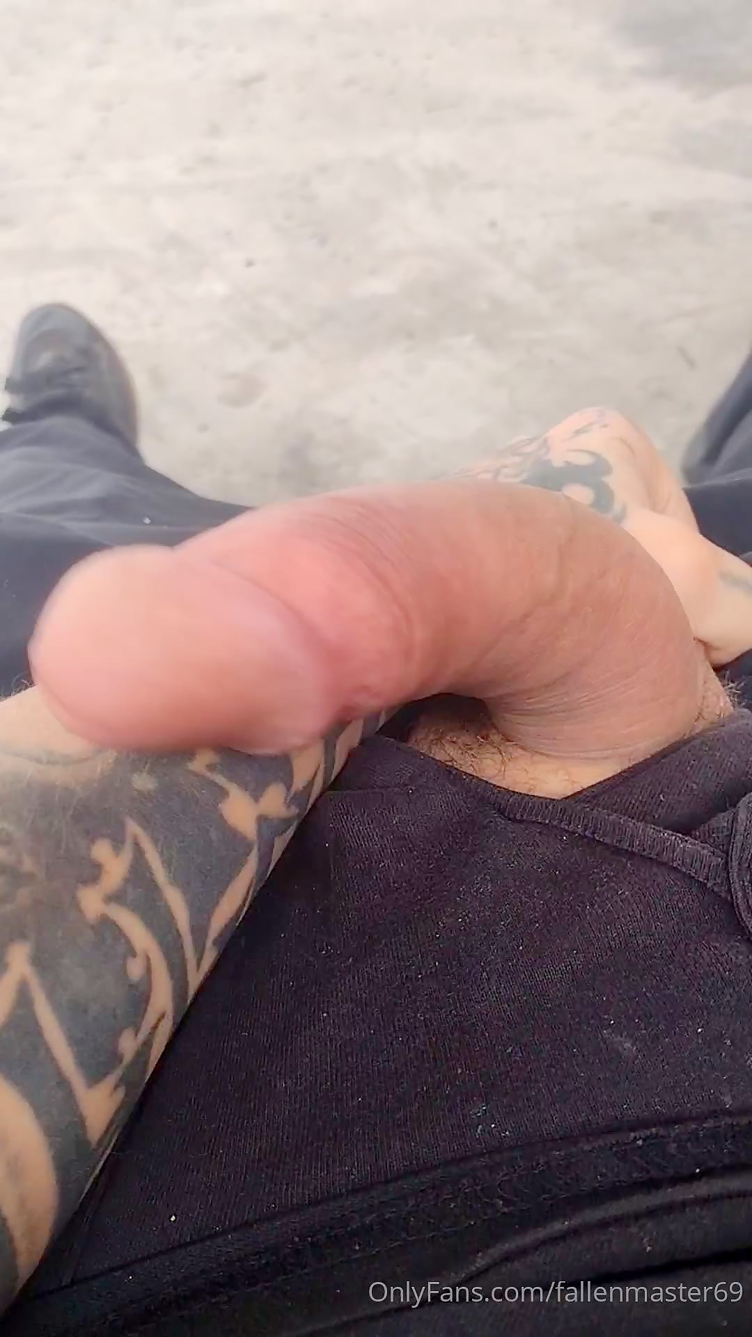 Thumb 12