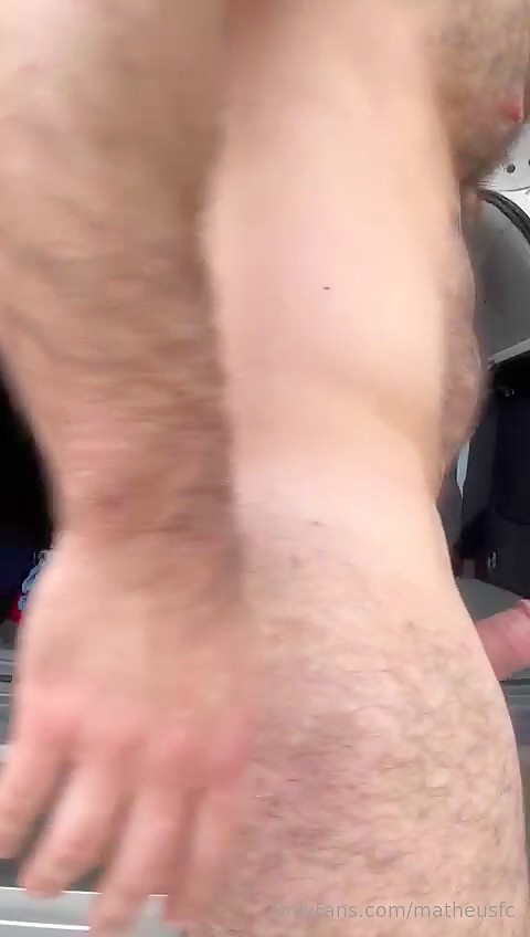 Thumb 16