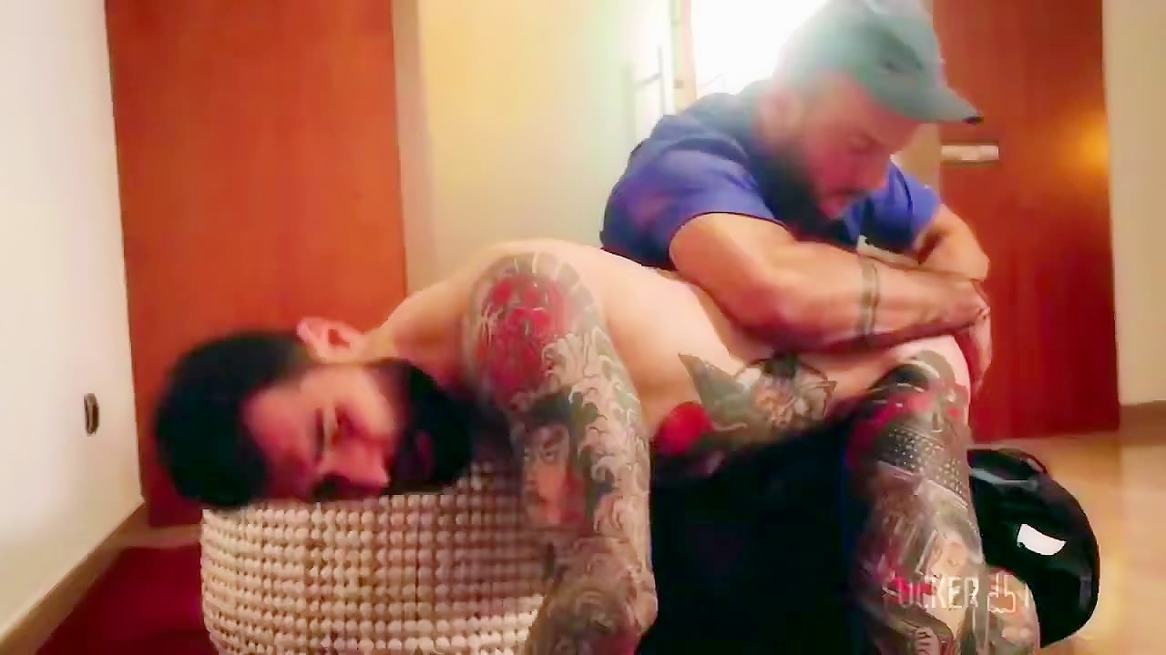 Thumb 11