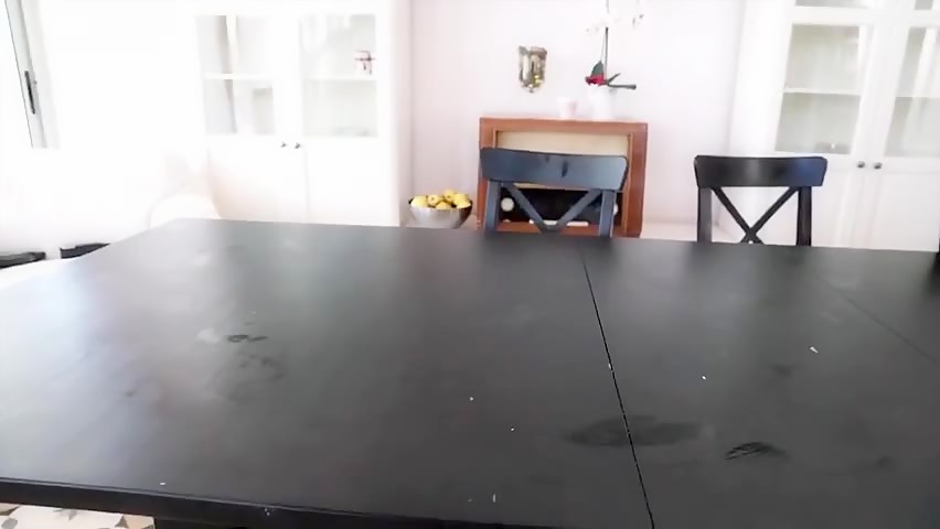 Thumb 16
