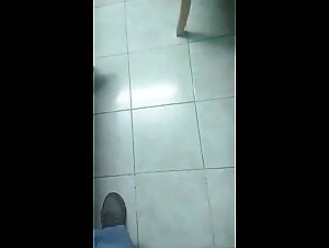 Latino cumming on the floor