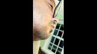 Thumb 8