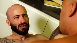 Thumb 8