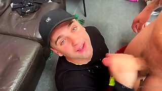 Thumb 9