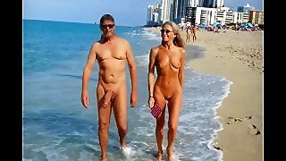 Ric flashing cock on the beach with milf