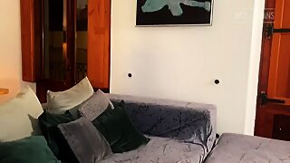 Thumb 10