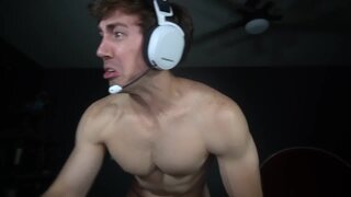 Hot Hung Hunk Syd Having Fun on Cam