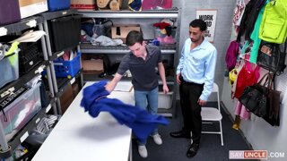 Student Gets His Hole Pounded and His Face Creamed