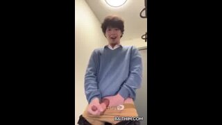 Thumb 7