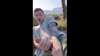 Thumb 9