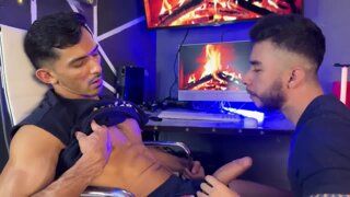 GoodBoyXXX95 deglingue Camilo Lopez !!!
