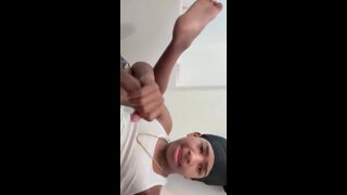 Thumb 10